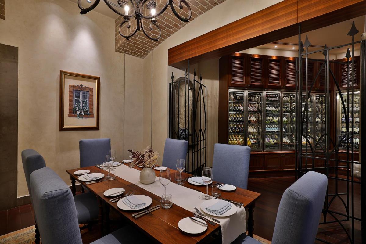 The St. Regis Abu Dhabi