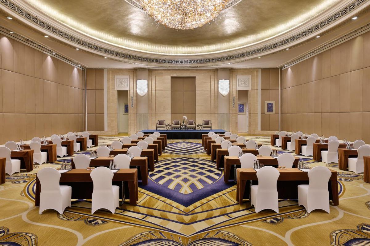 The St. Regis Abu Dhabi