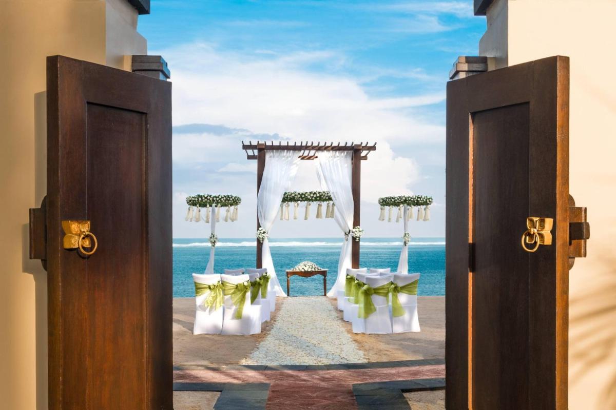 The St. Regis Bali Resort