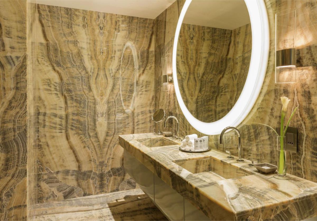 Al Habtoor Palace - Preferred Hotels & Resorts