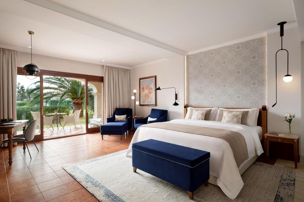 The St. Regis Mardavall Mallorca Resort