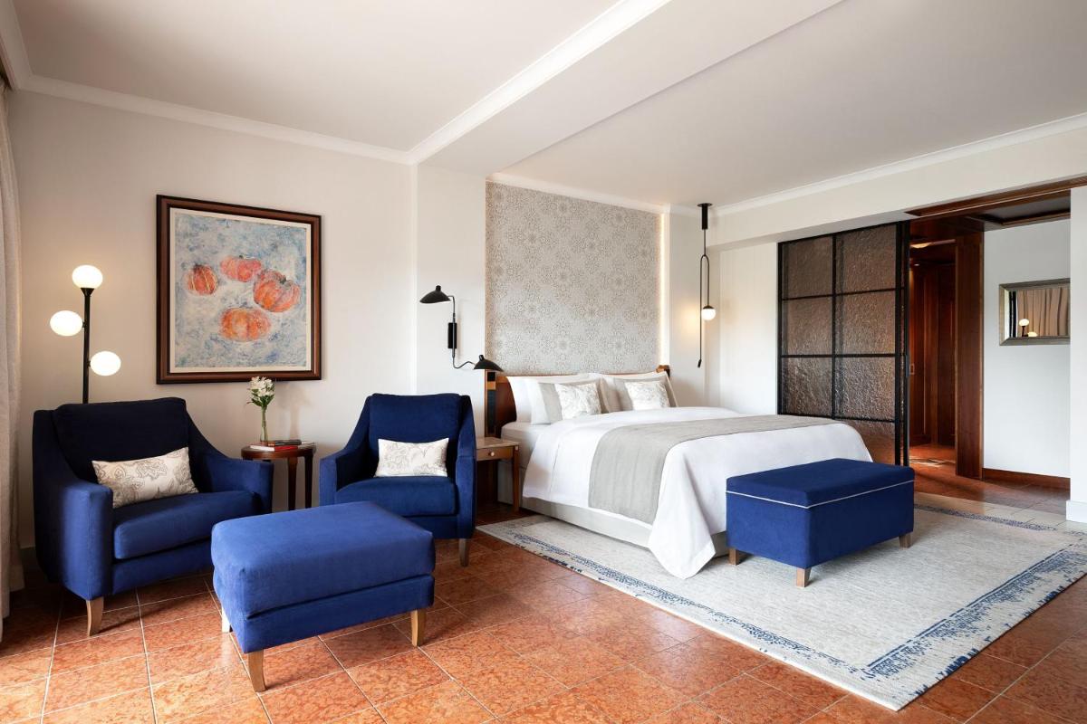 The St. Regis Mardavall Mallorca Resort