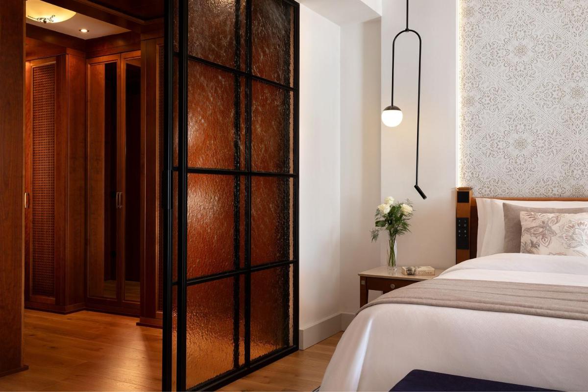 The St. Regis Mardavall Mallorca Resort