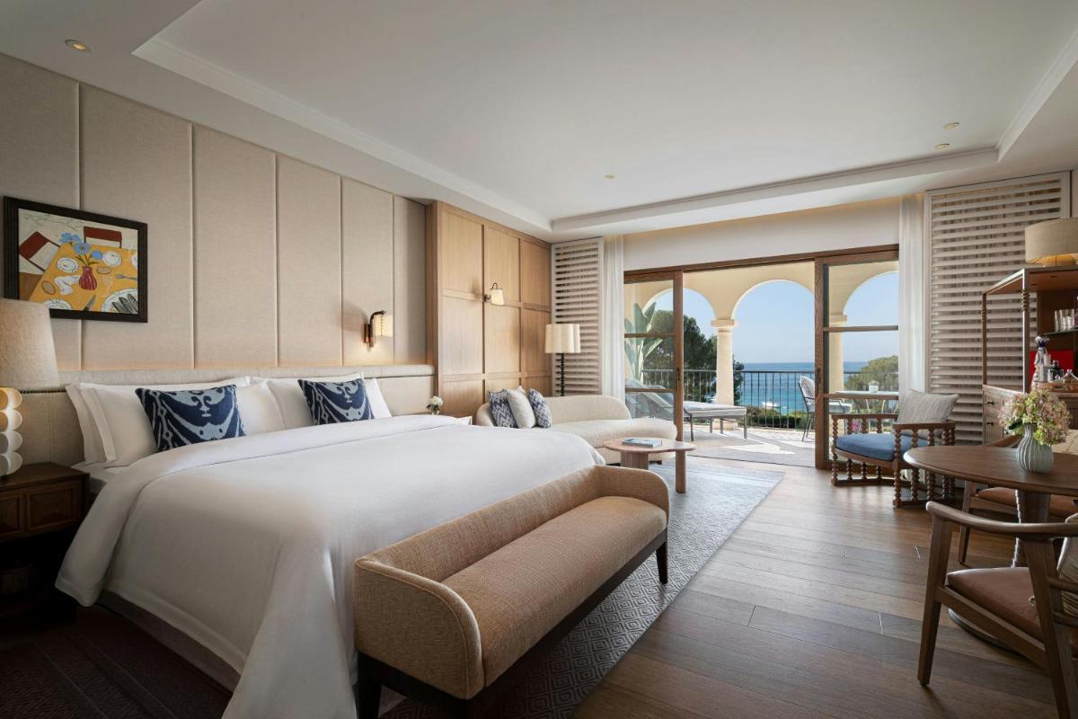 The St. Regis Mardavall Mallorca Resort