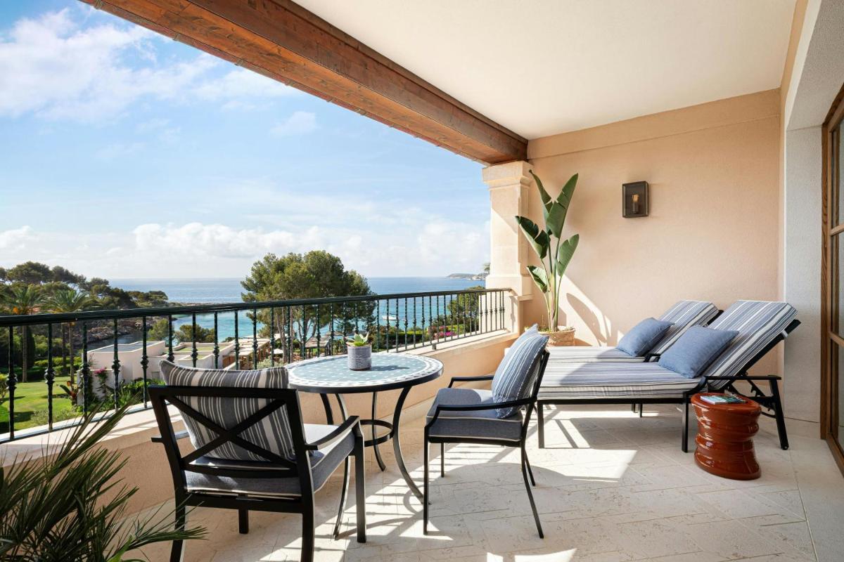 The St. Regis Mardavall Mallorca Resort