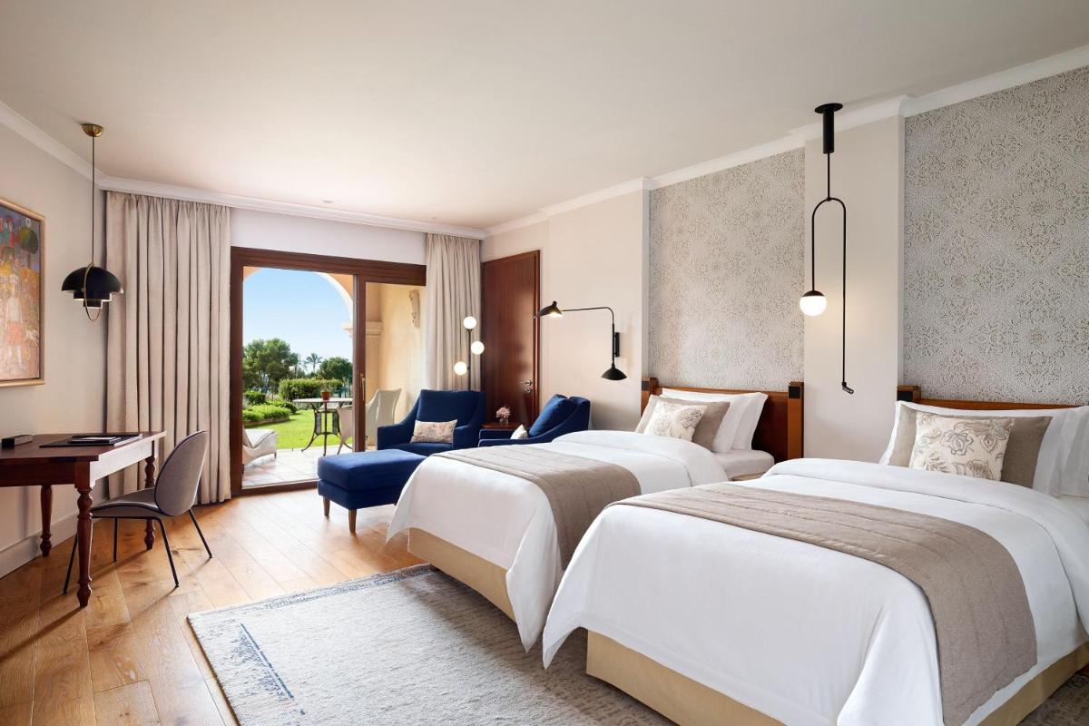 The St. Regis Mardavall Mallorca Resort