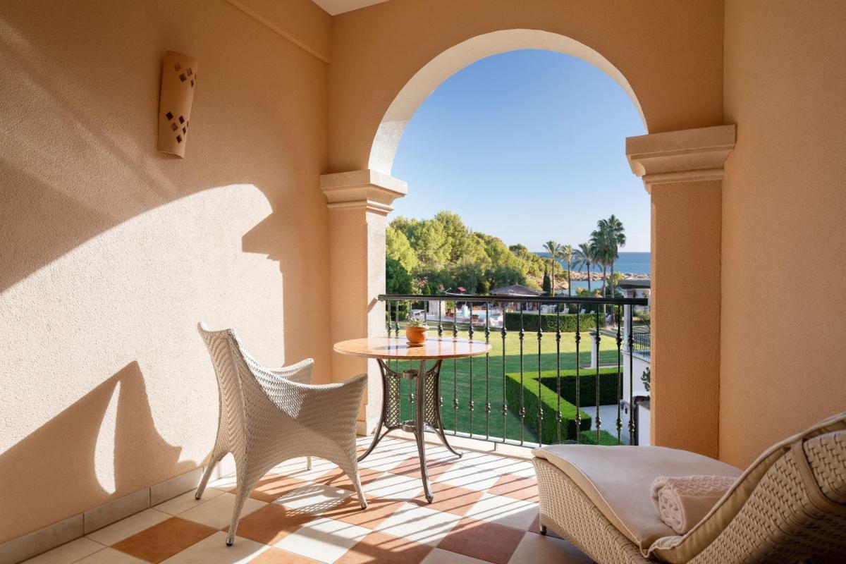 The St. Regis Mardavall Mallorca Resort