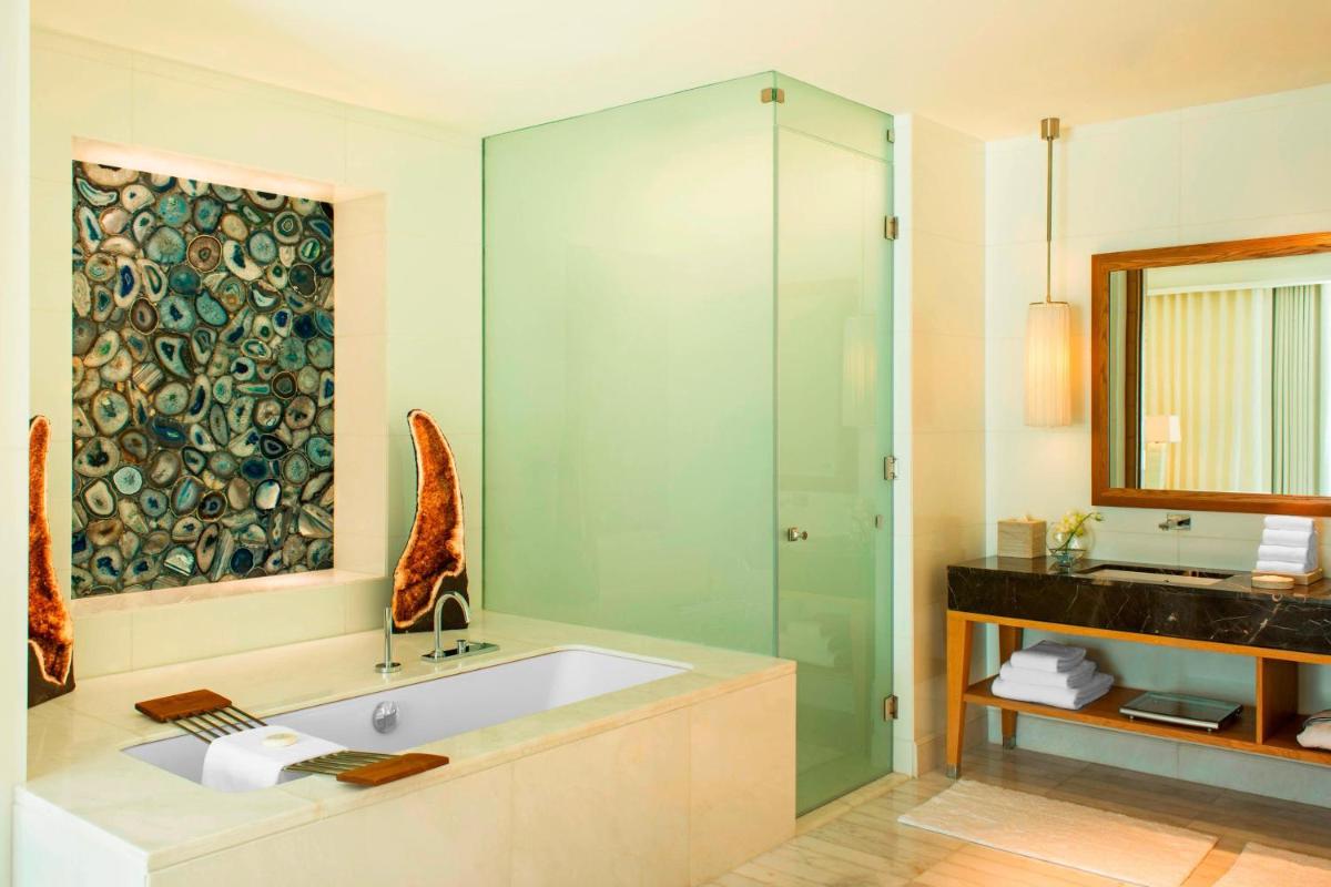 The St. Regis Saadiyat Island Resort, Abu Dhabi