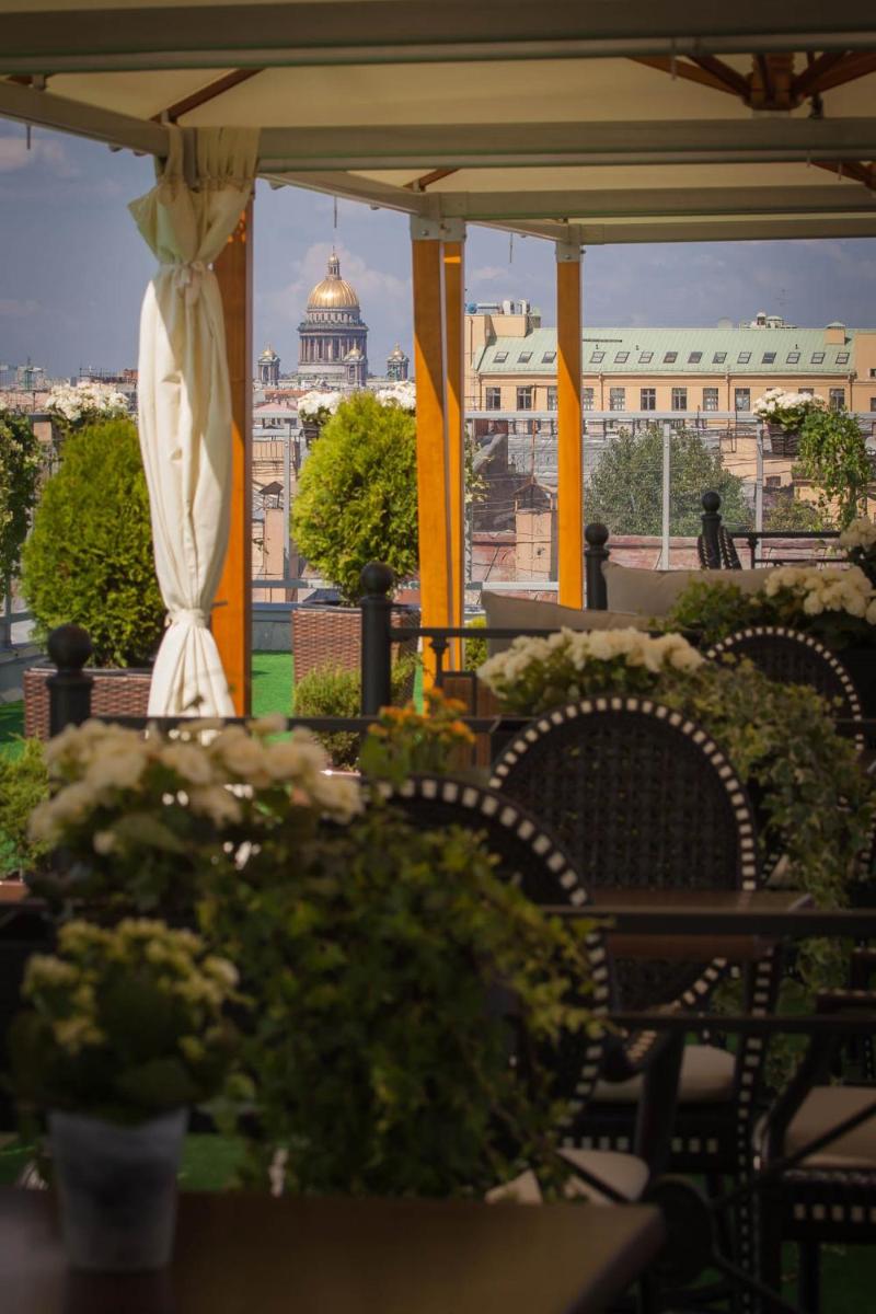 The State Hermitage Museum Official Hotel