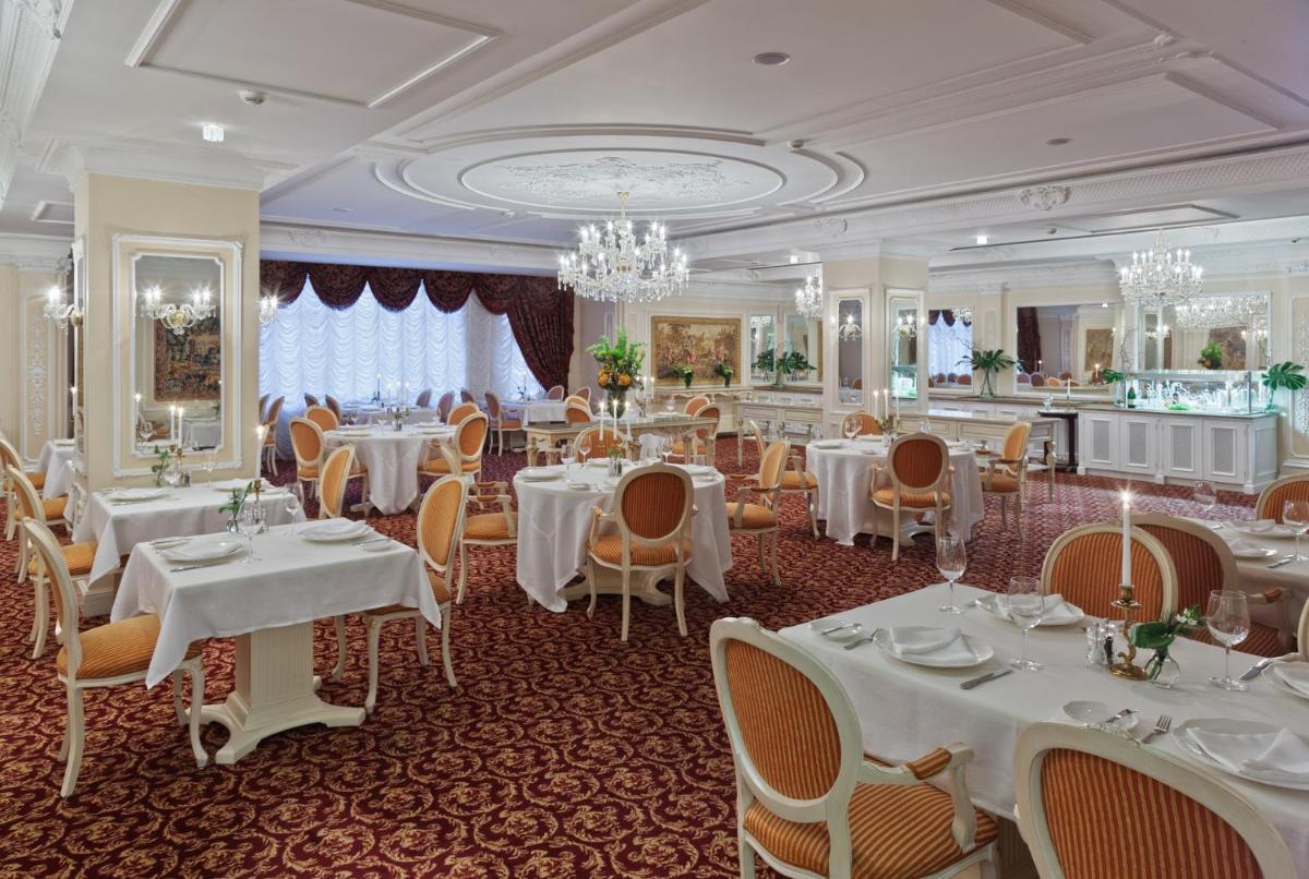 The State Hermitage Museum Official Hotel
