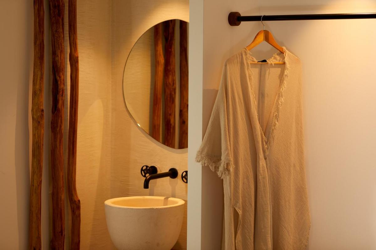 The Syntopia Hotel - Adults Only