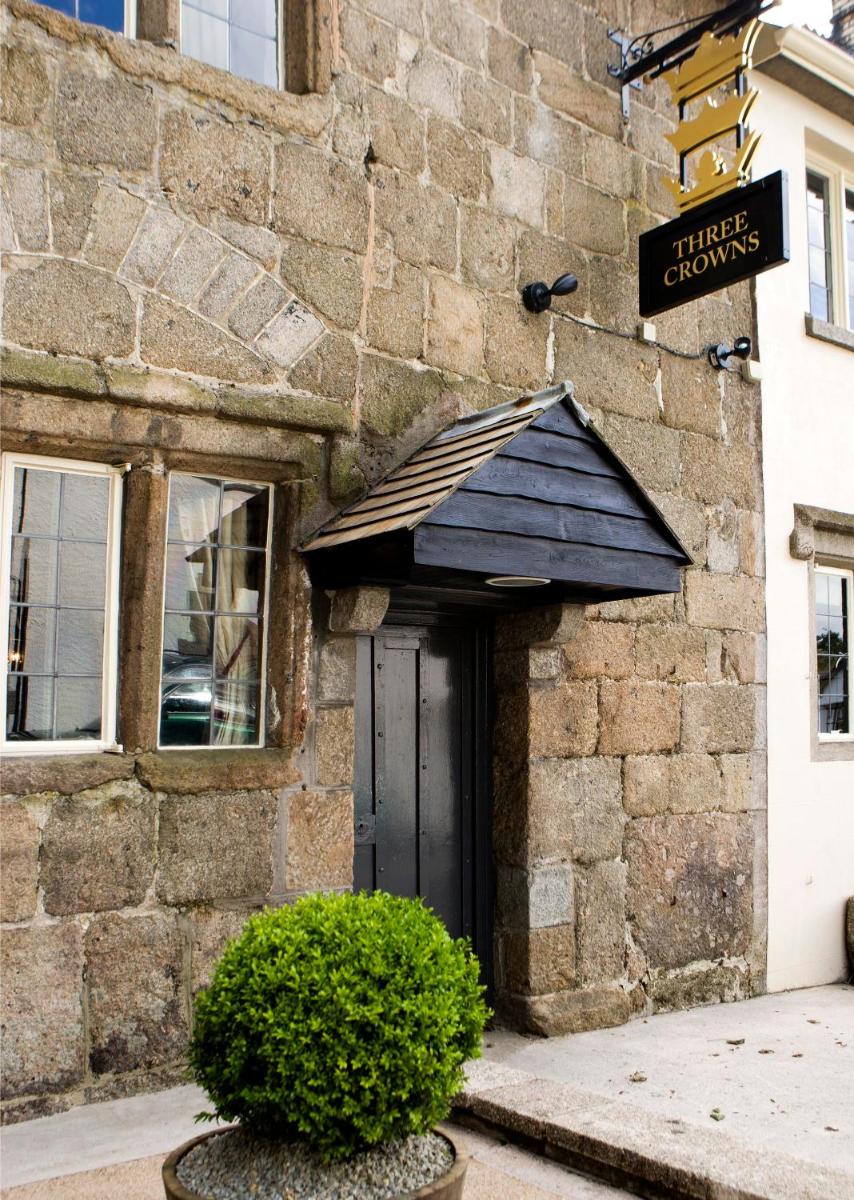 The Three Crowns