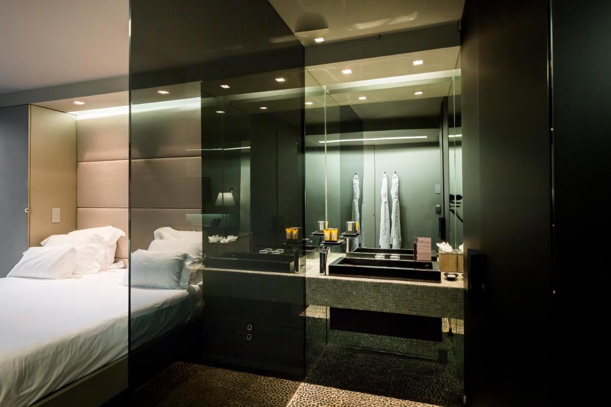 The Vine Hotel