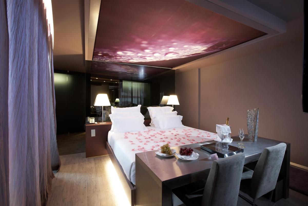 The Vine Hotel