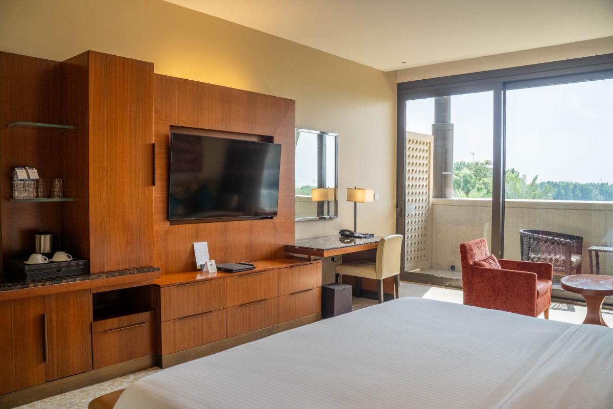 VOGO Abu Dhabi Golf Resort & Spa Formerly The Westin Abu Dhabi Golf Resort & Spa