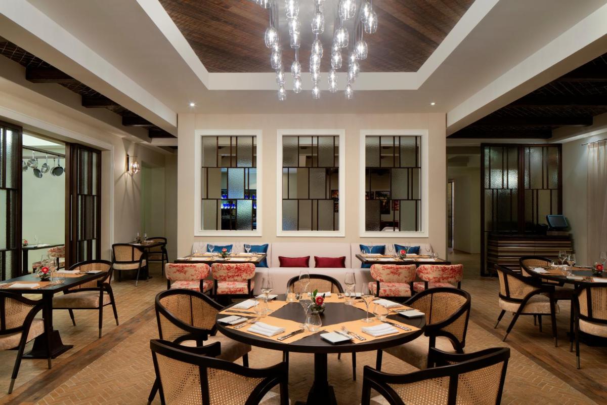 VOGO Abu Dhabi Golf Resort & Spa Formerly The Westin Abu Dhabi Golf Resort & Spa