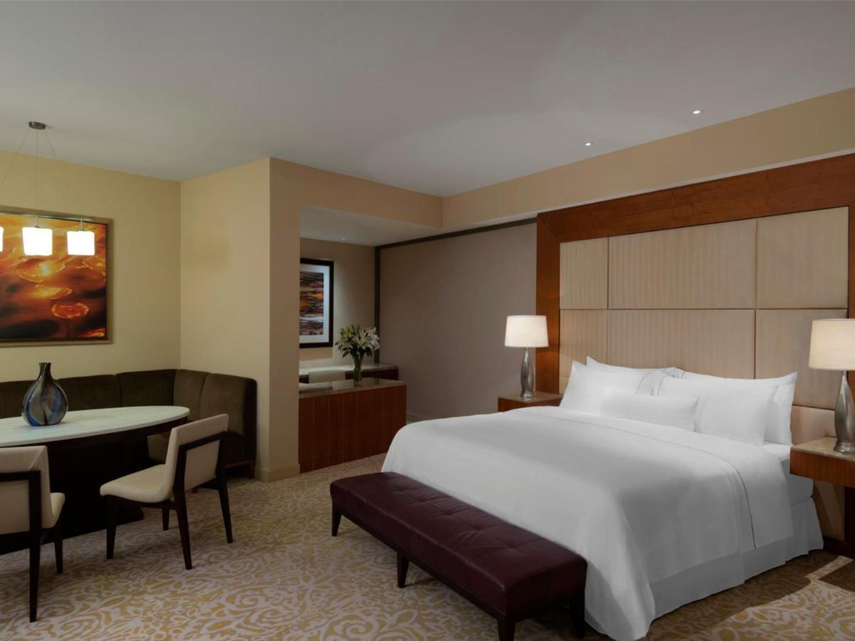 VOGO Abu Dhabi Golf Resort & Spa Formerly The Westin Abu Dhabi Golf Resort & Spa