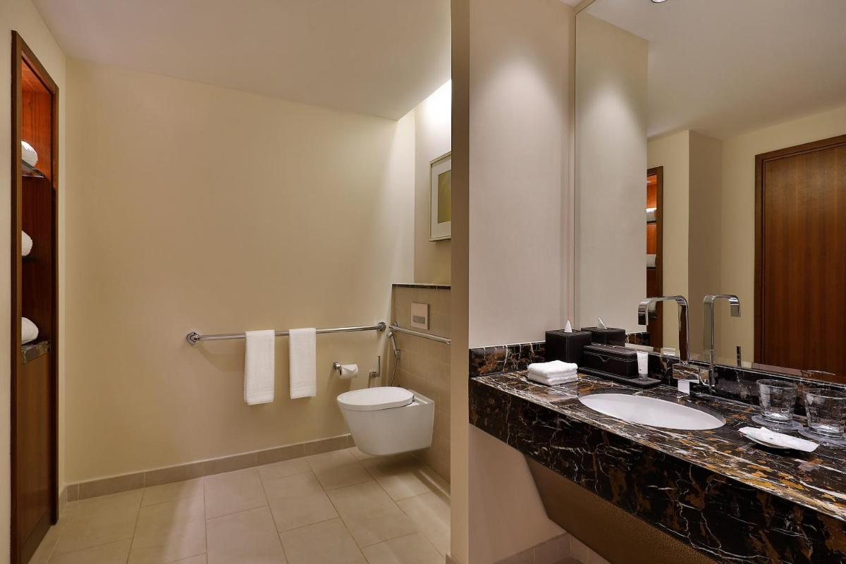 VOGO Abu Dhabi Golf Resort & Spa Formerly The Westin Abu Dhabi Golf Resort & Spa