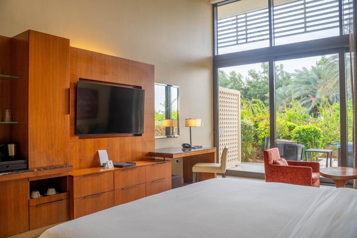 VOGO Abu Dhabi Golf Resort & Spa Formerly The Westin Abu Dhabi Golf Resort & Spa