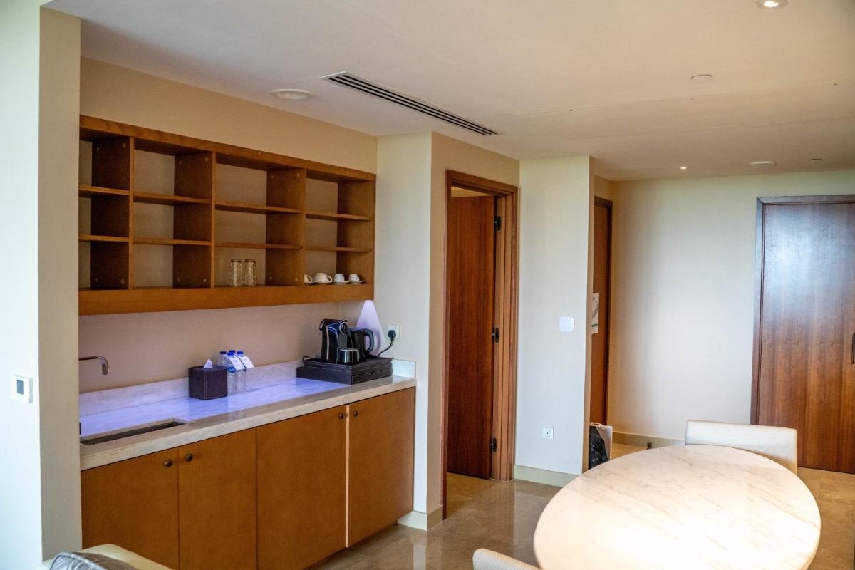 VOGO Abu Dhabi Golf Resort & Spa Formerly The Westin Abu Dhabi Golf Resort & Spa