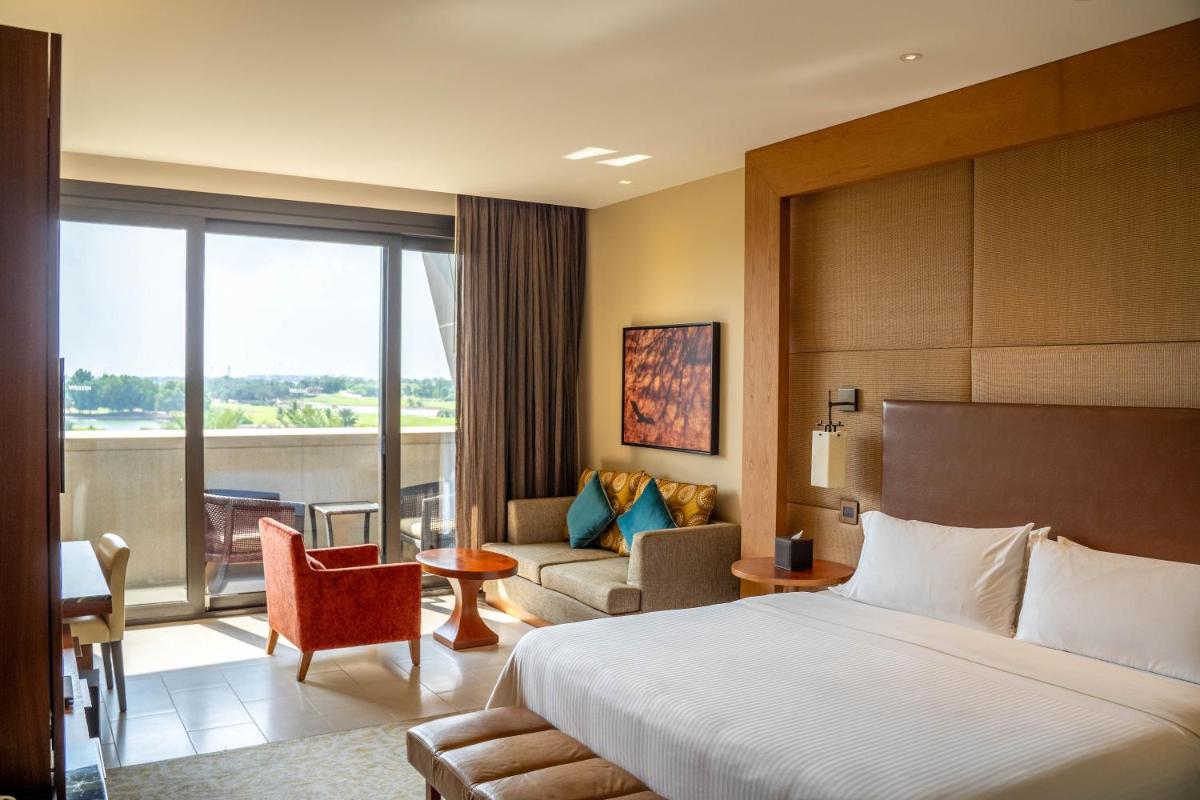 VOGO Abu Dhabi Golf Resort & Spa