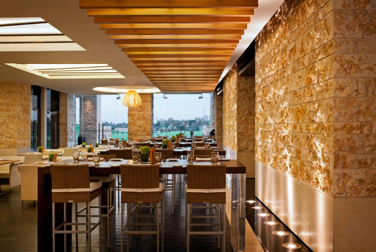VOGO Abu Dhabi Golf Resort & Spa