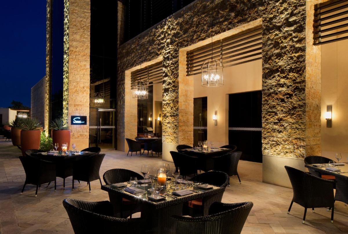 VOGO Abu Dhabi Golf Resort & Spa