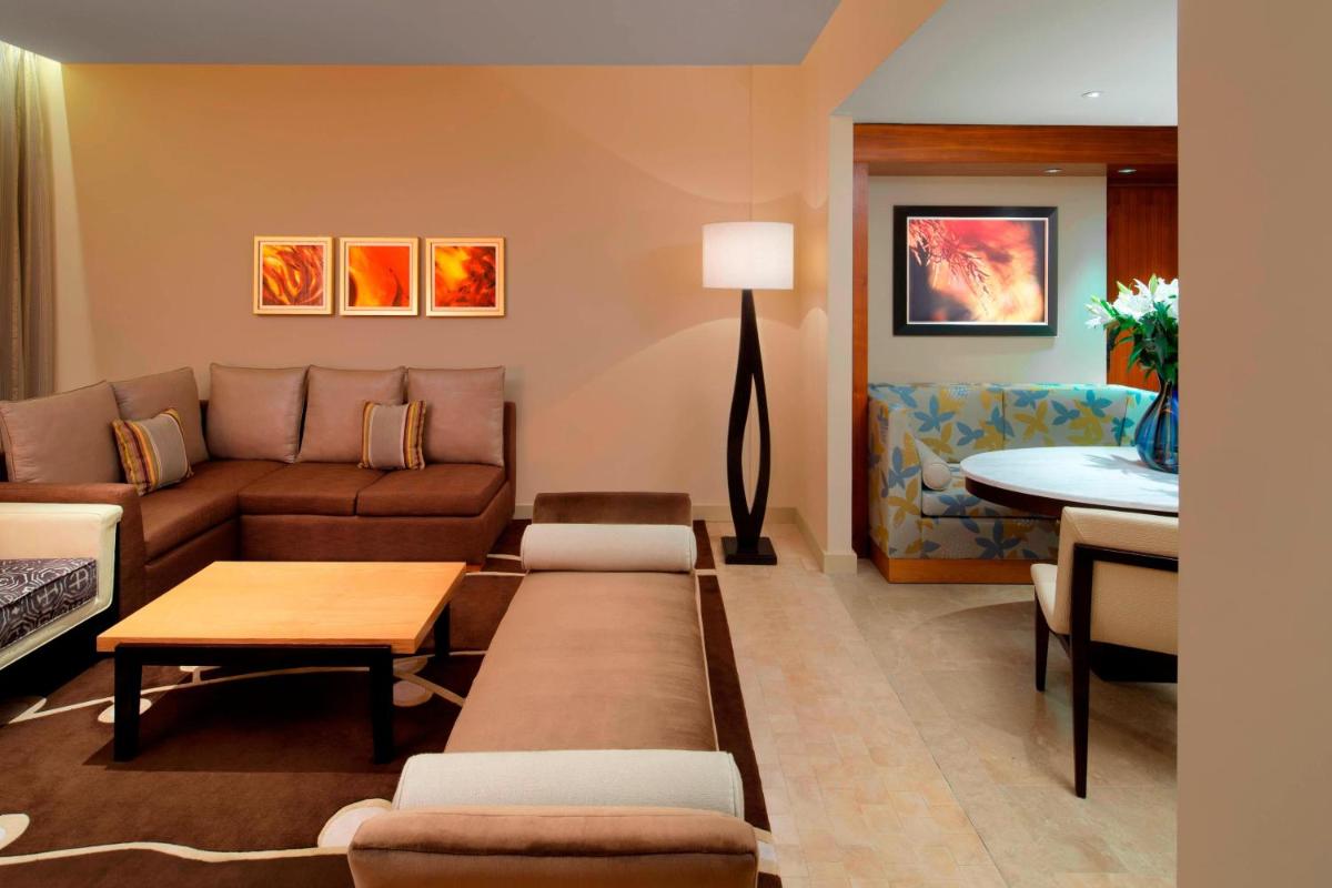 VOGO Abu Dhabi Golf Resort & Spa