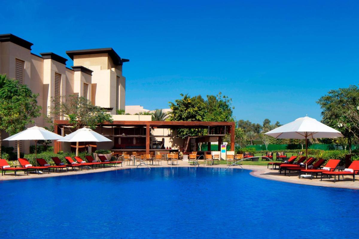 VOGO Abu Dhabi Golf Resort & Spa