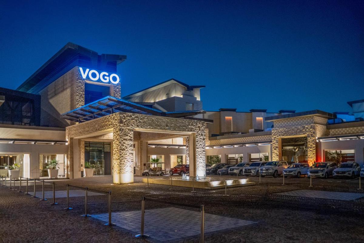 VOGO Abu Dhabi Golf Resort & Spa
