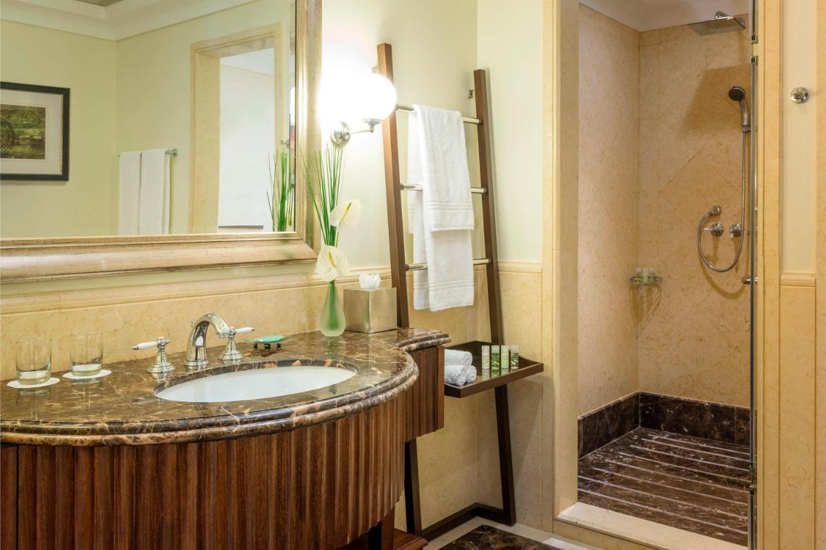 The Westin Dubai Mina Seyahi Beach Resort and Waterpark