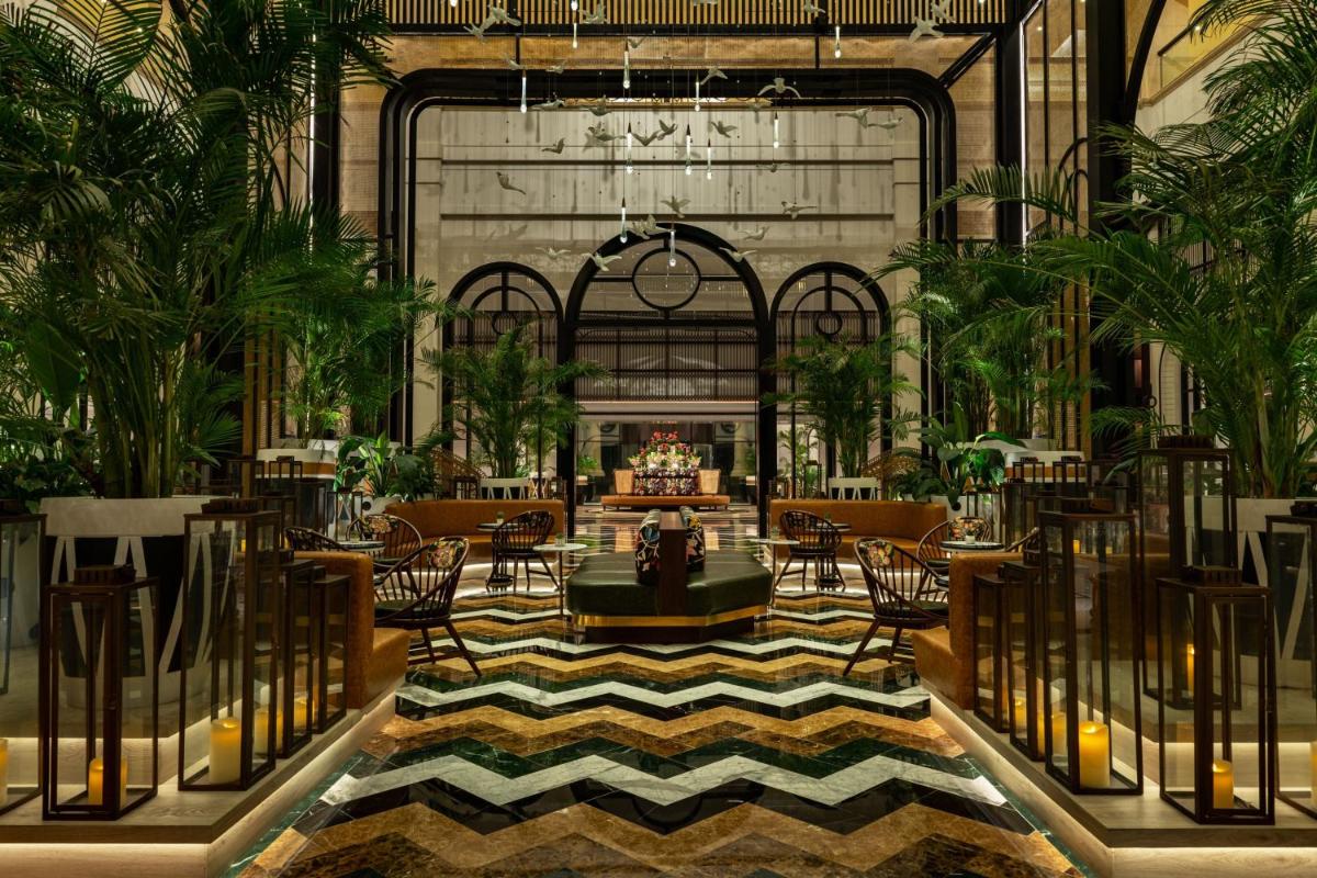 The Westin Dubai Mina Seyahi Beach Resort and Waterpark