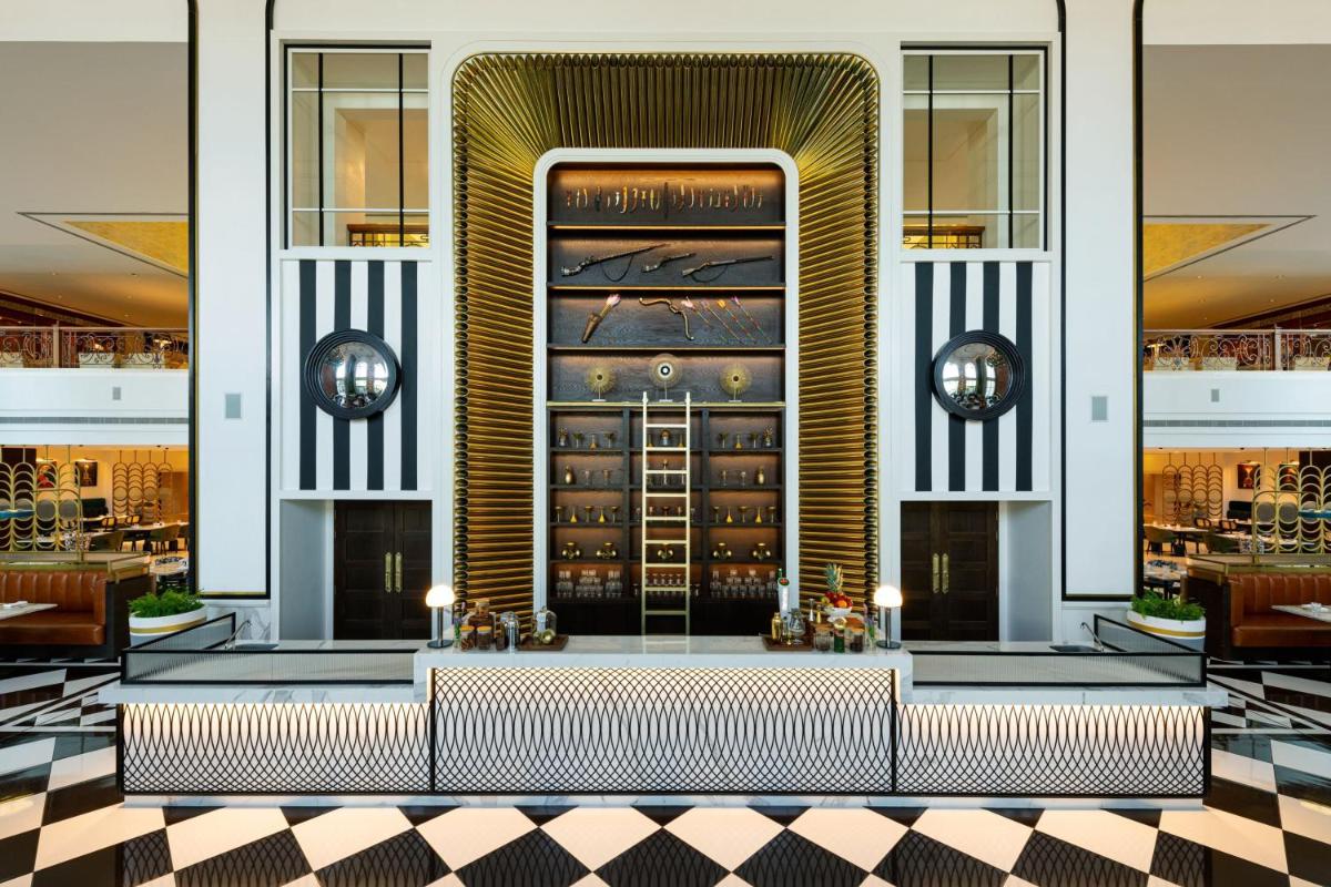 The Westin Dubai Mina Seyahi Beach Resort and Waterpark