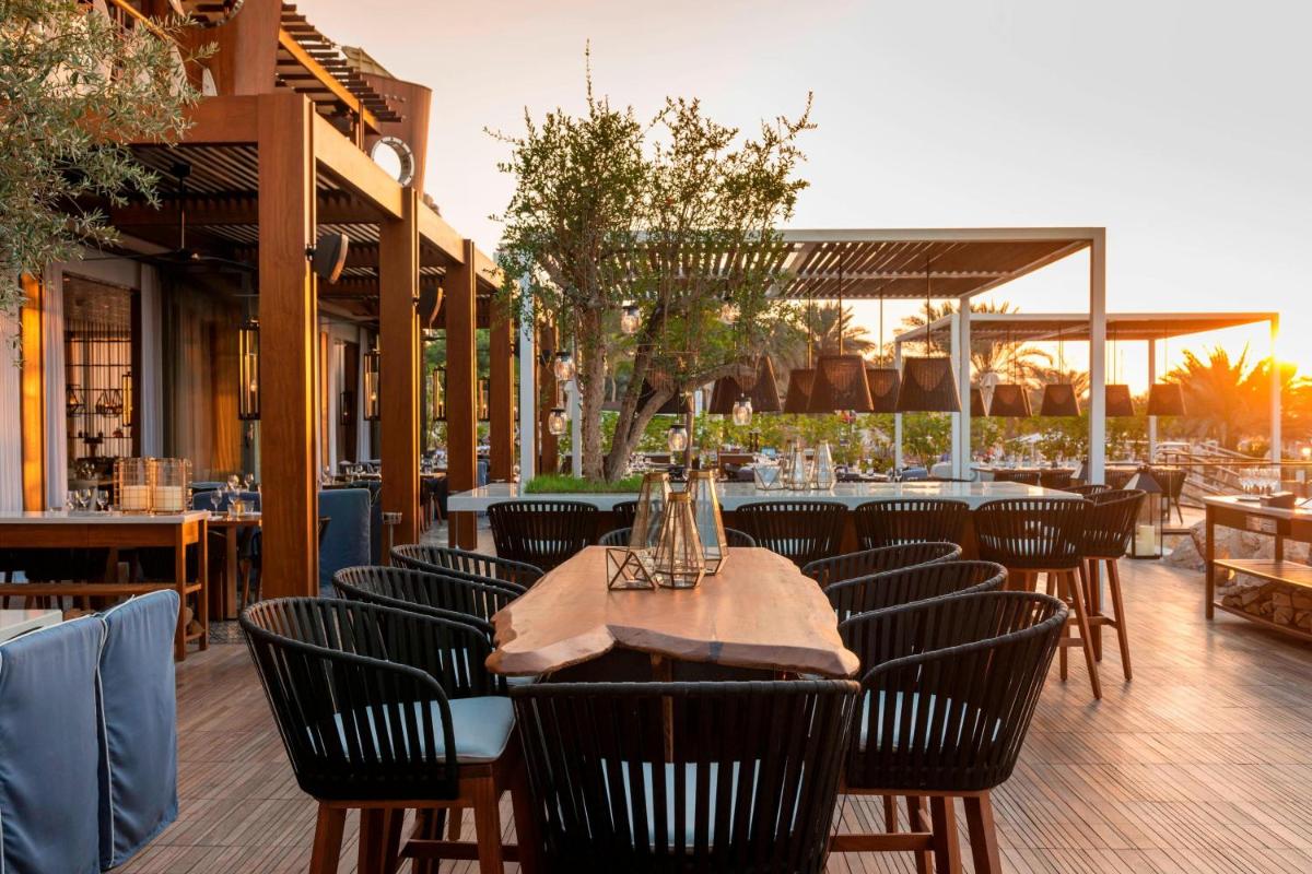 The Westin Dubai Mina Seyahi Beach Resort and Waterpark