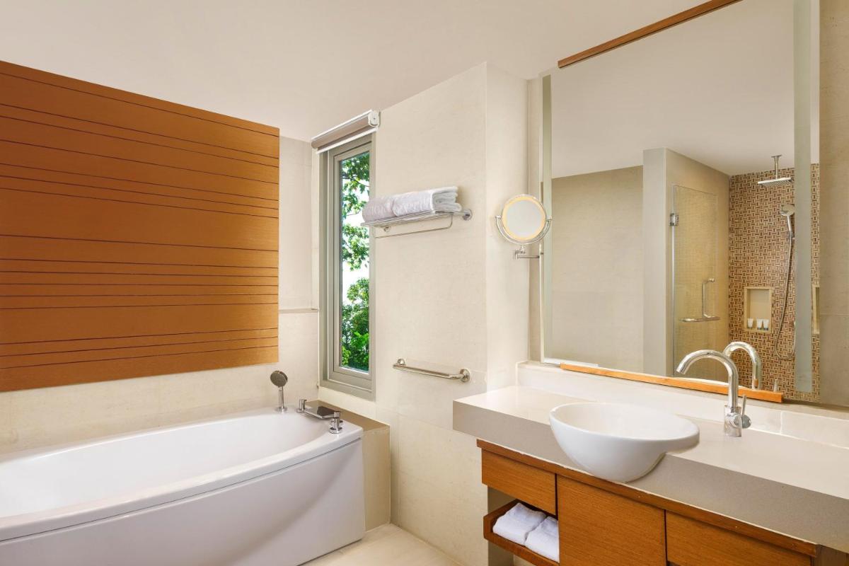 The Westin Siray Bay Resort & Spa, Phuket