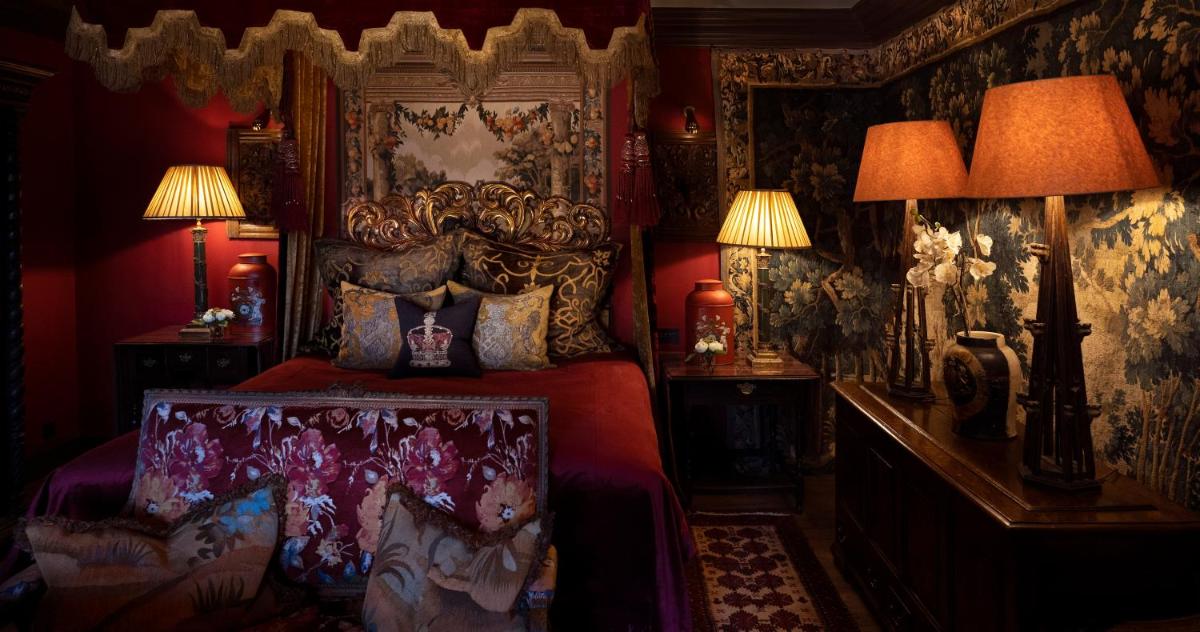 The Witchery