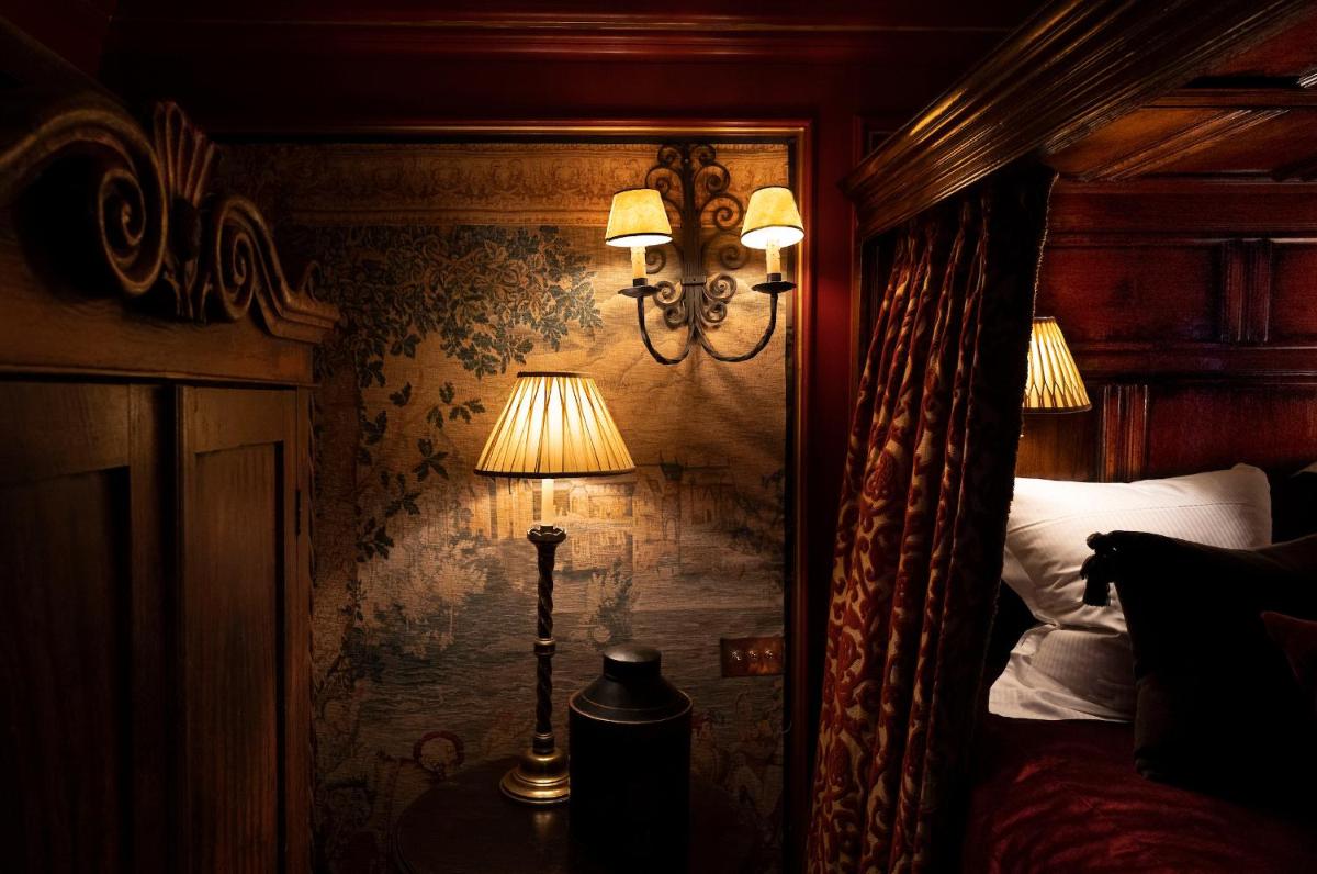 The Witchery