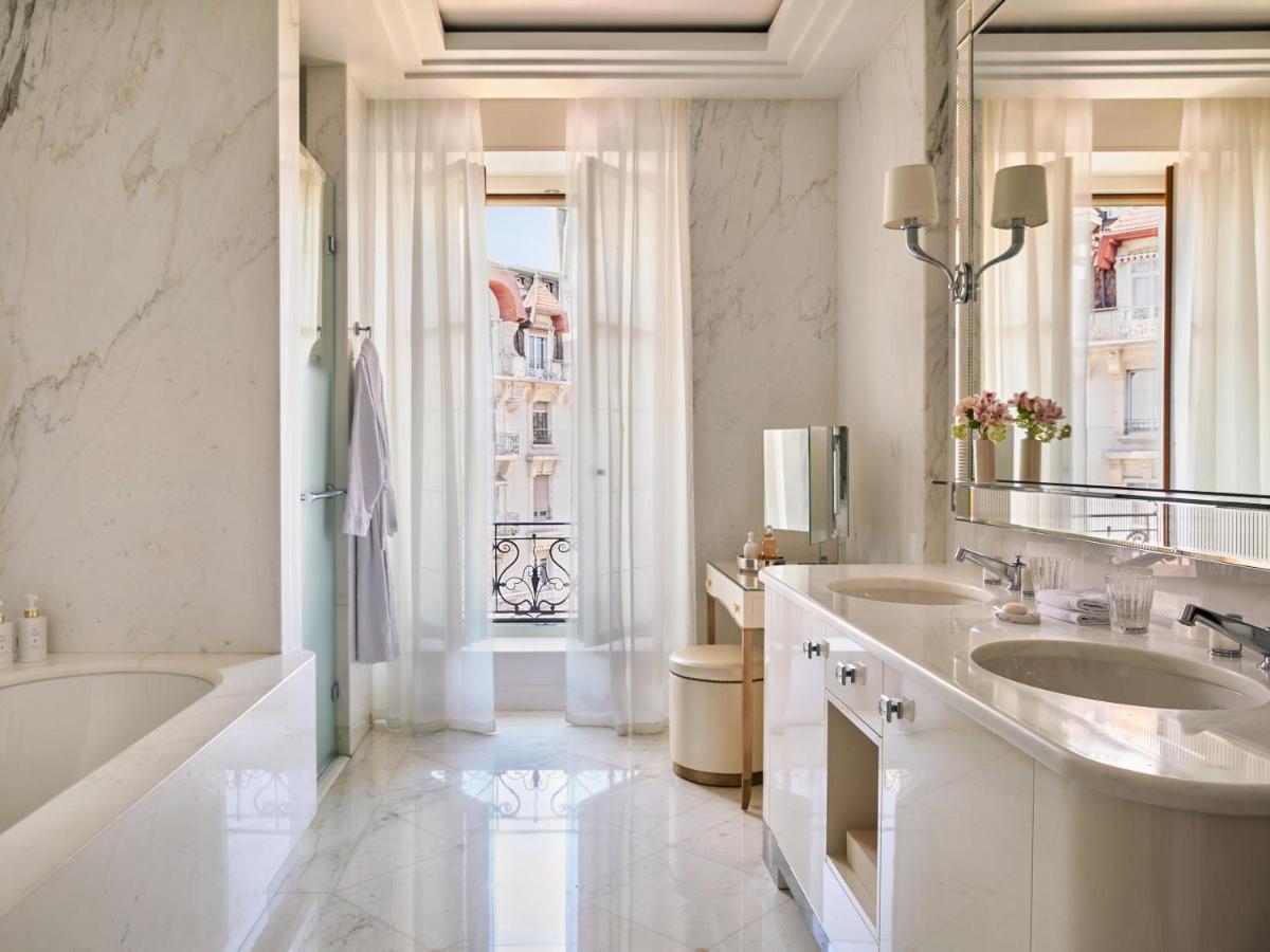 The Woodward - Auberge Collection