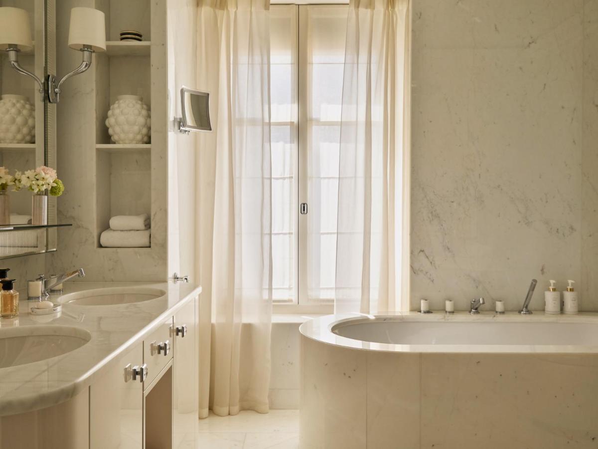 The Woodward - Auberge Collection