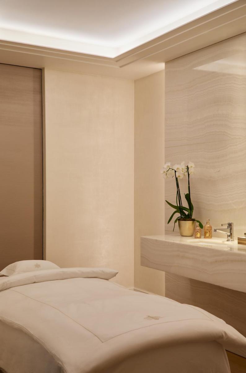 The Woodward - Auberge Collection