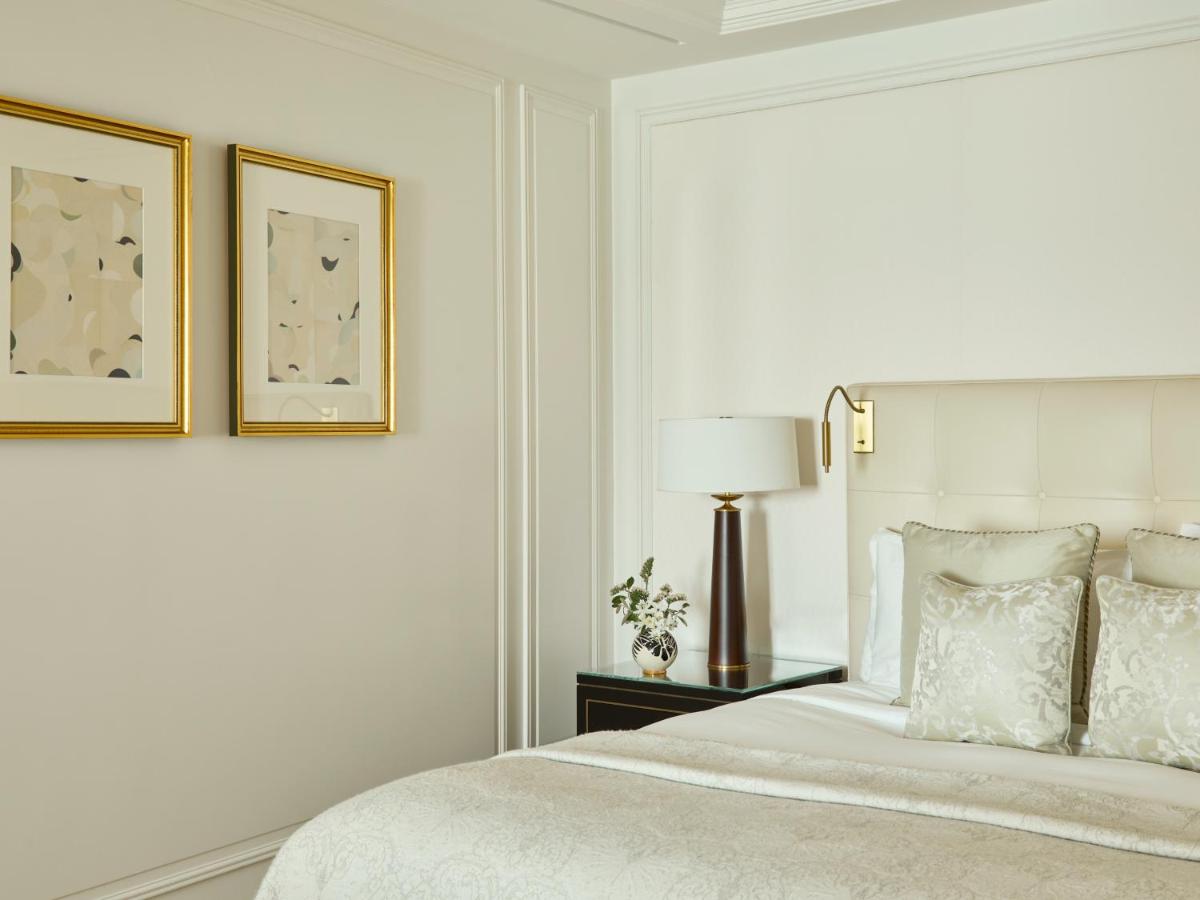 The Woodward - Auberge Collection