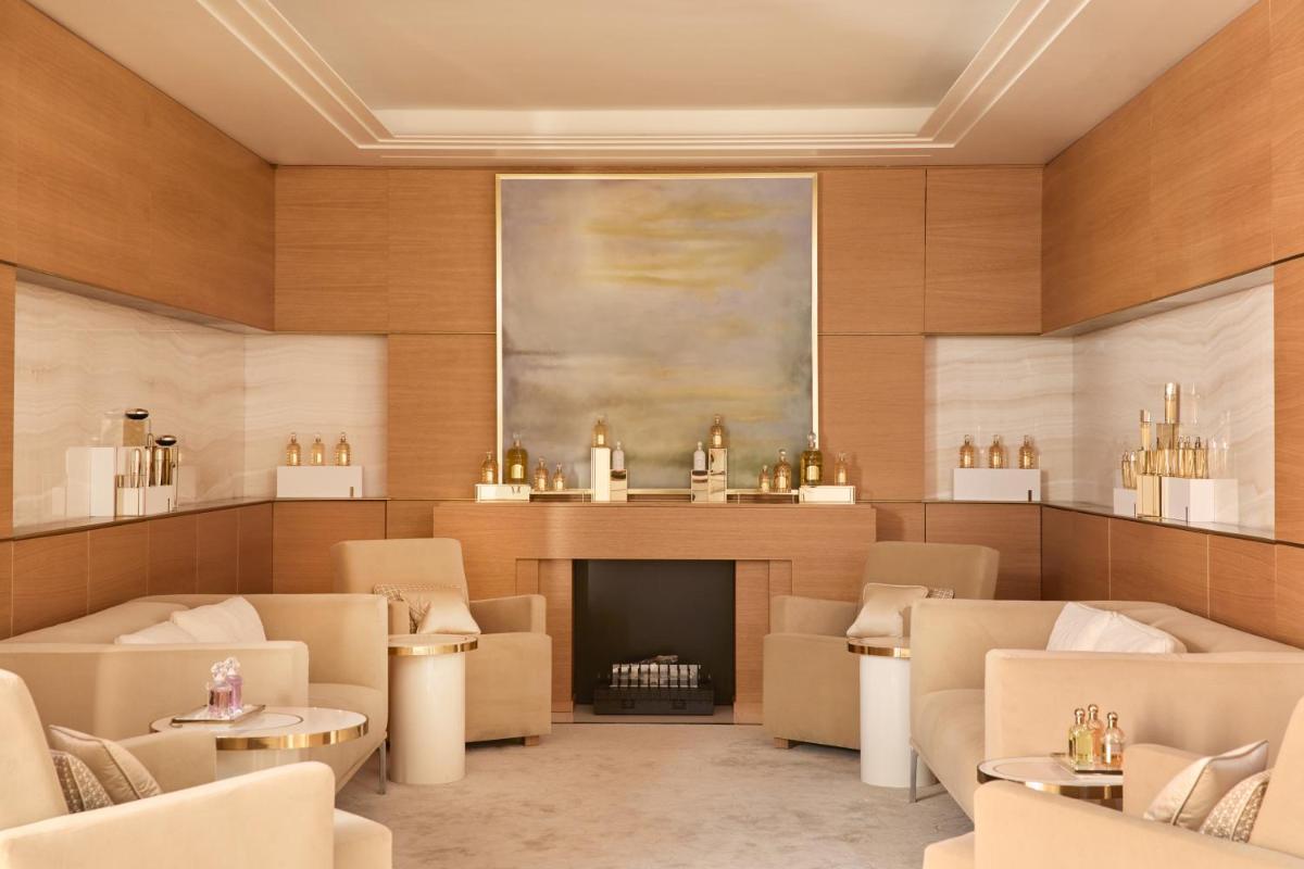 The Woodward - Auberge Collection