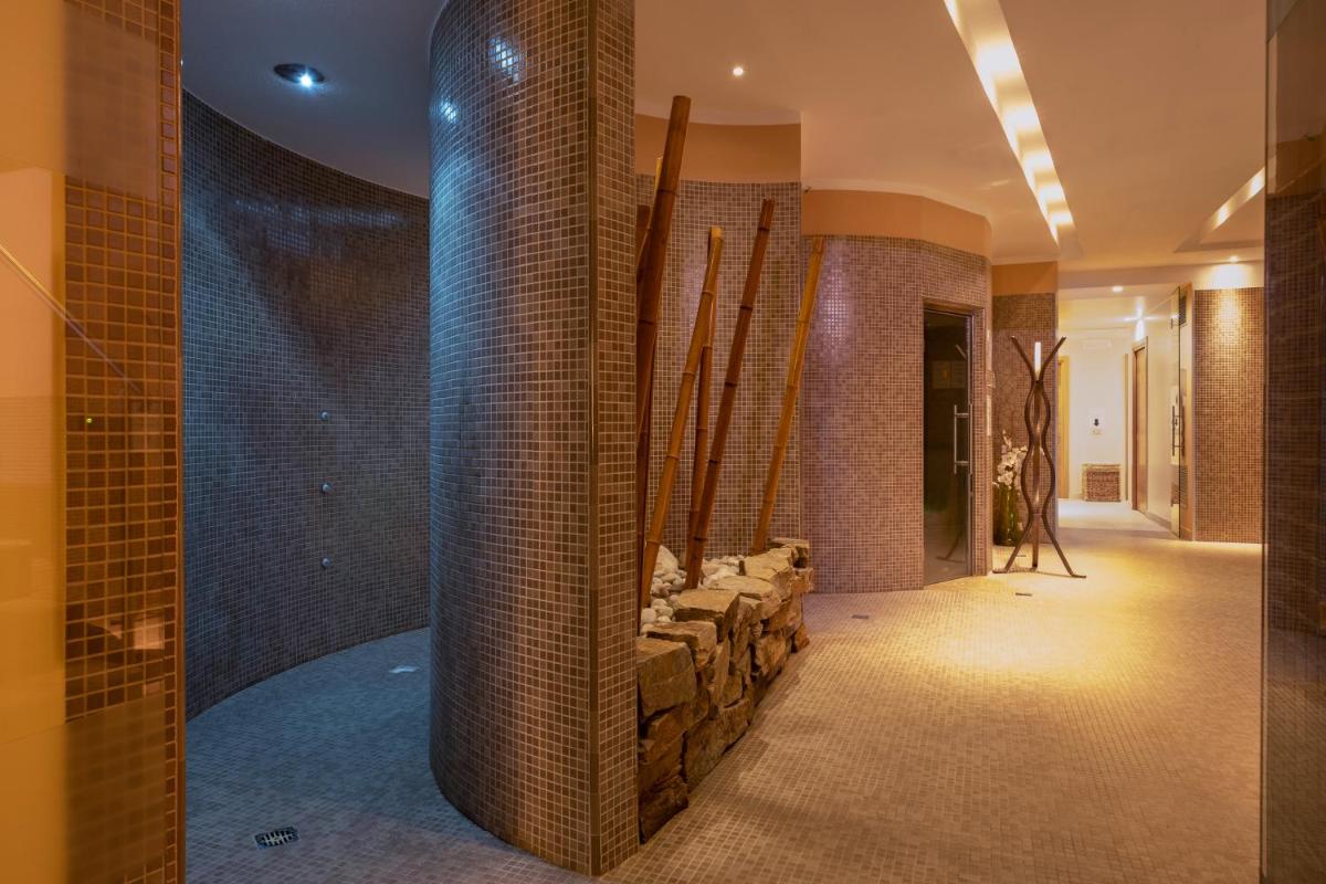 The Ziba Hotel & Spa