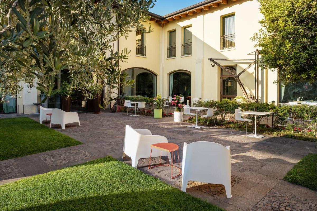 The Ziba Hotel & Spa