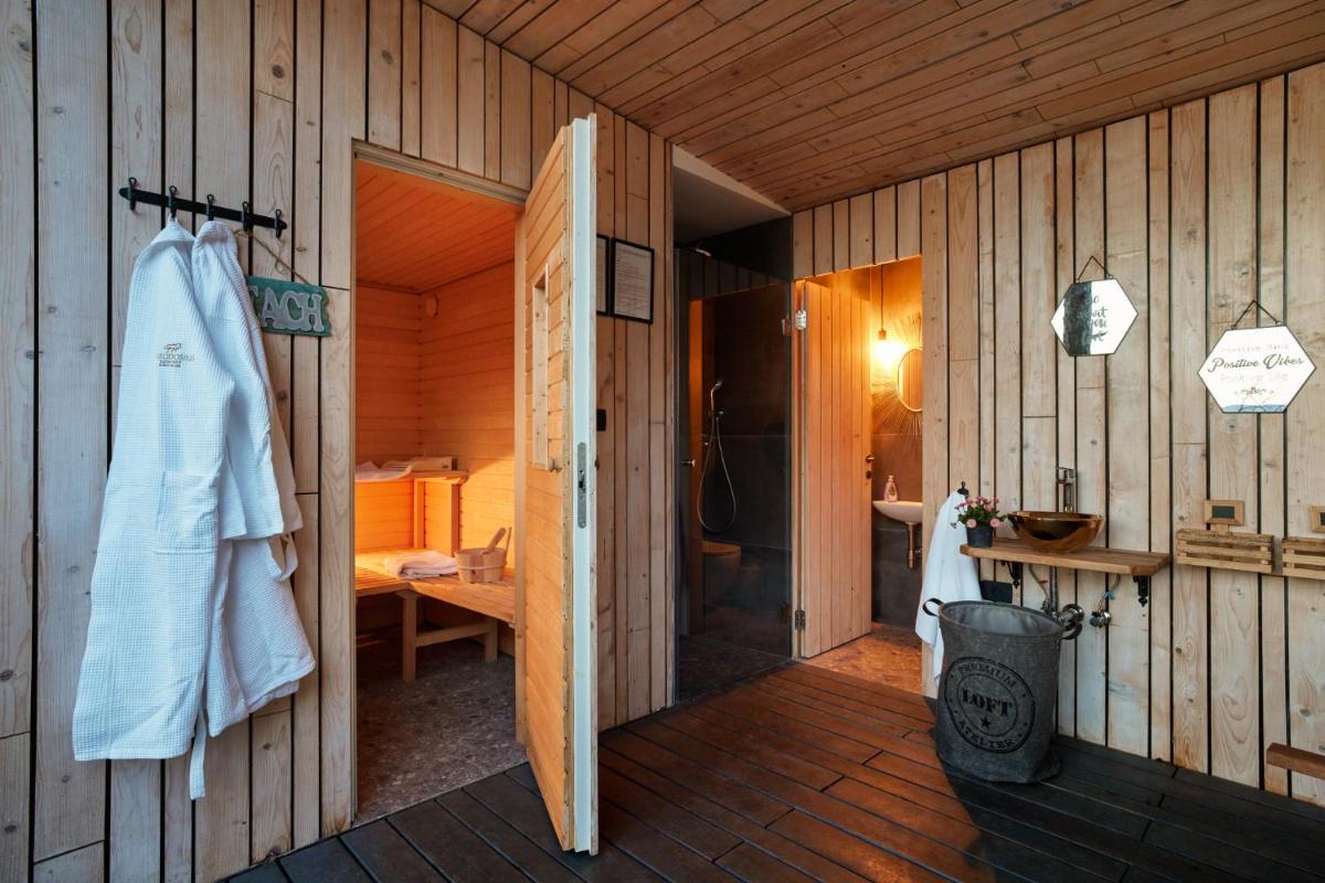 Theodosius Forest Village - Glamping in Vipava valley