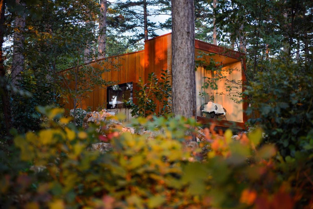 Theodosius Forest Village - Glamping in Vipava valley