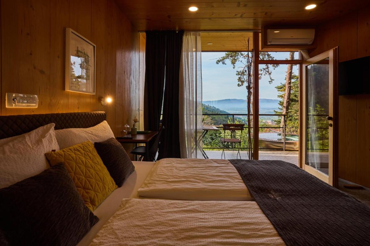 Theodosius Forest Village - Glamping in Vipava valley
