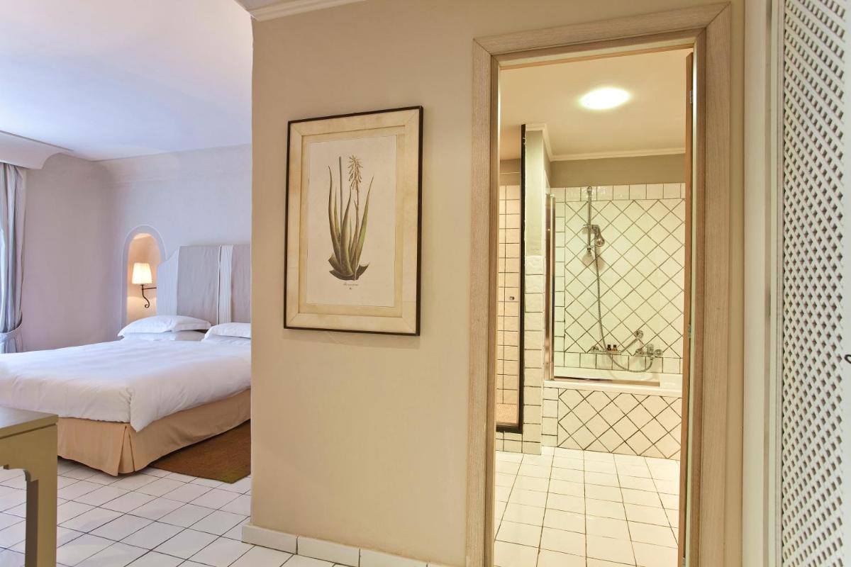 Therasia Resort Sea and SPA - The Leading Hotels of the World