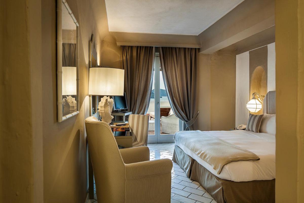 Therasia Resort Sea and SPA - The Leading Hotels of the World