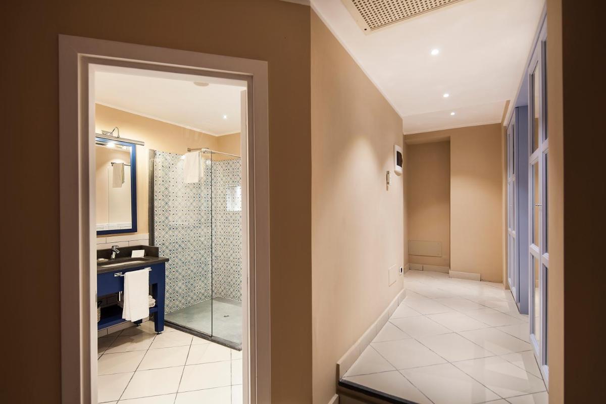 Therasia Resort Sea and SPA - The Leading Hotels of the World